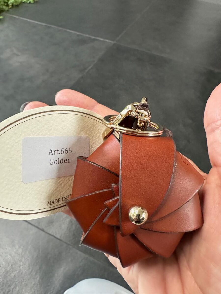 Golden Calf Leather Keychain Opera