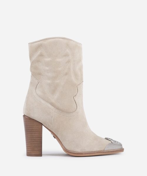 New Americana Ankle Suede Oatmilk
