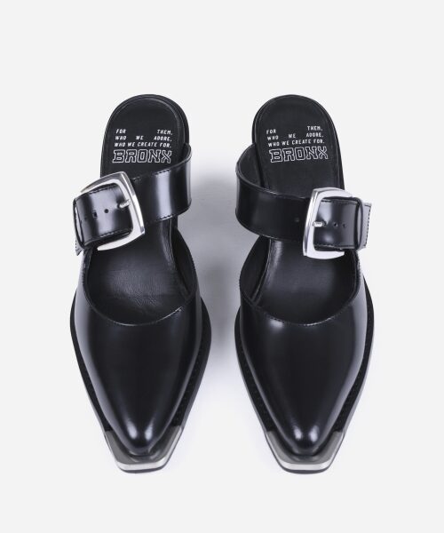 New Kole Black / Off White